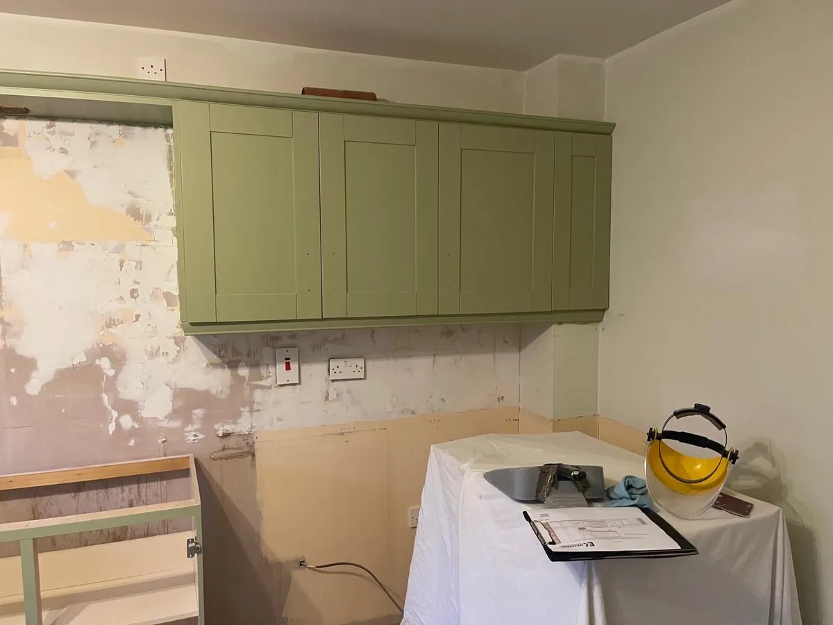 Free Solid kitchen cabinet doors - Image 1