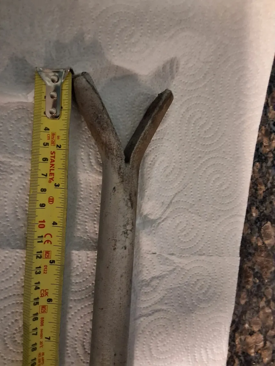 Steel  bolts - Image 1