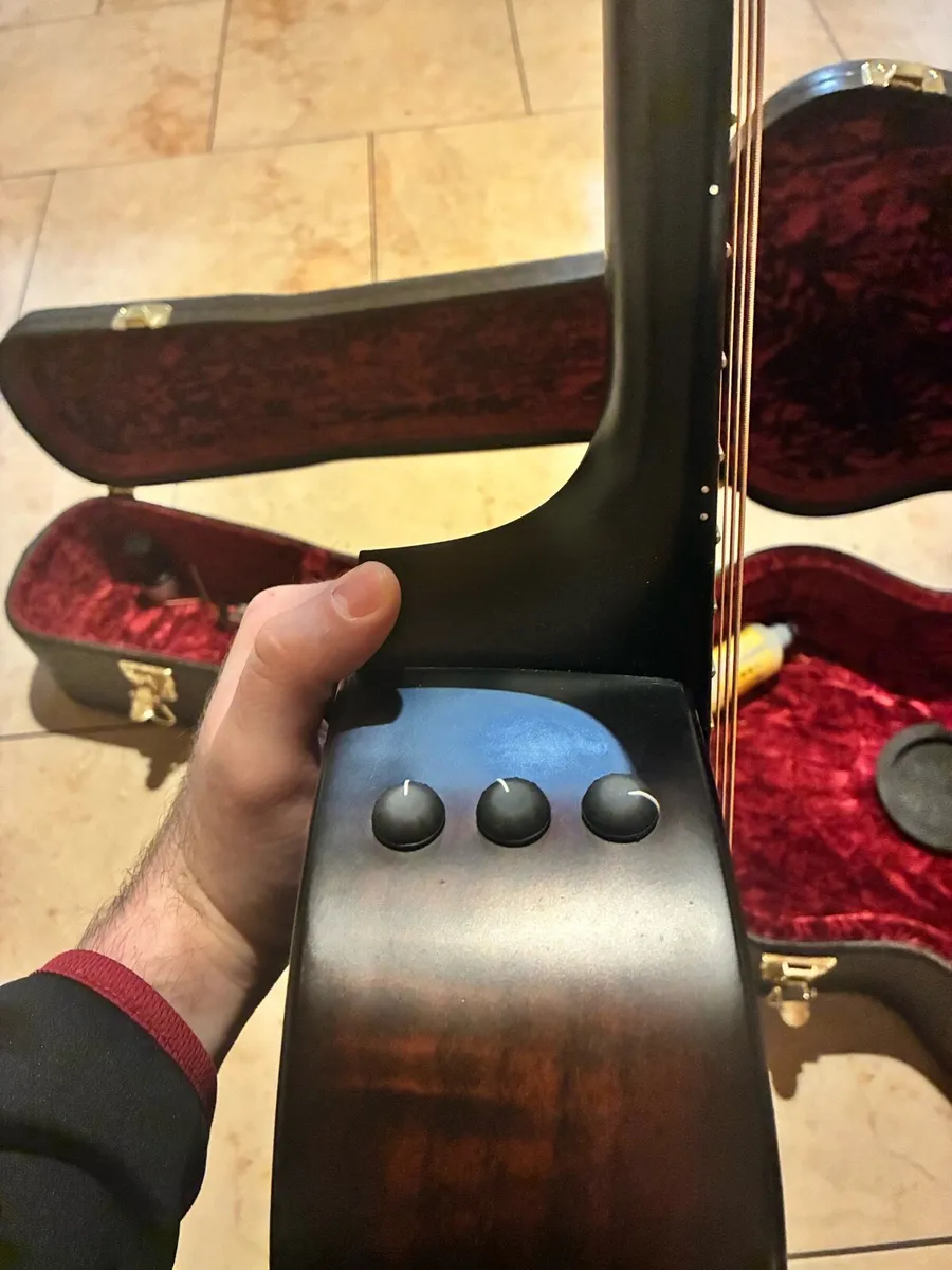 Taylor Guitar 324CE Builders Edition - Image 4