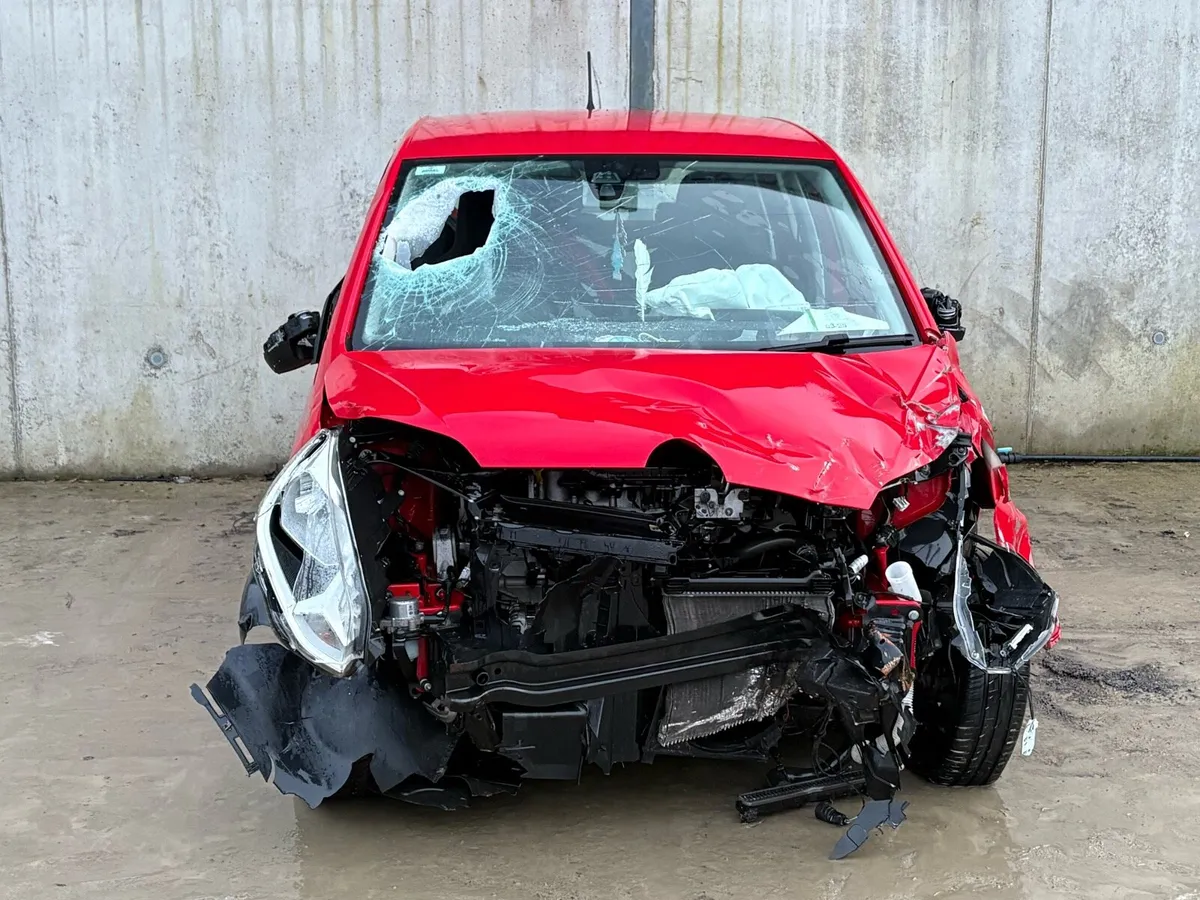 2019 VW Up parts - Image 1