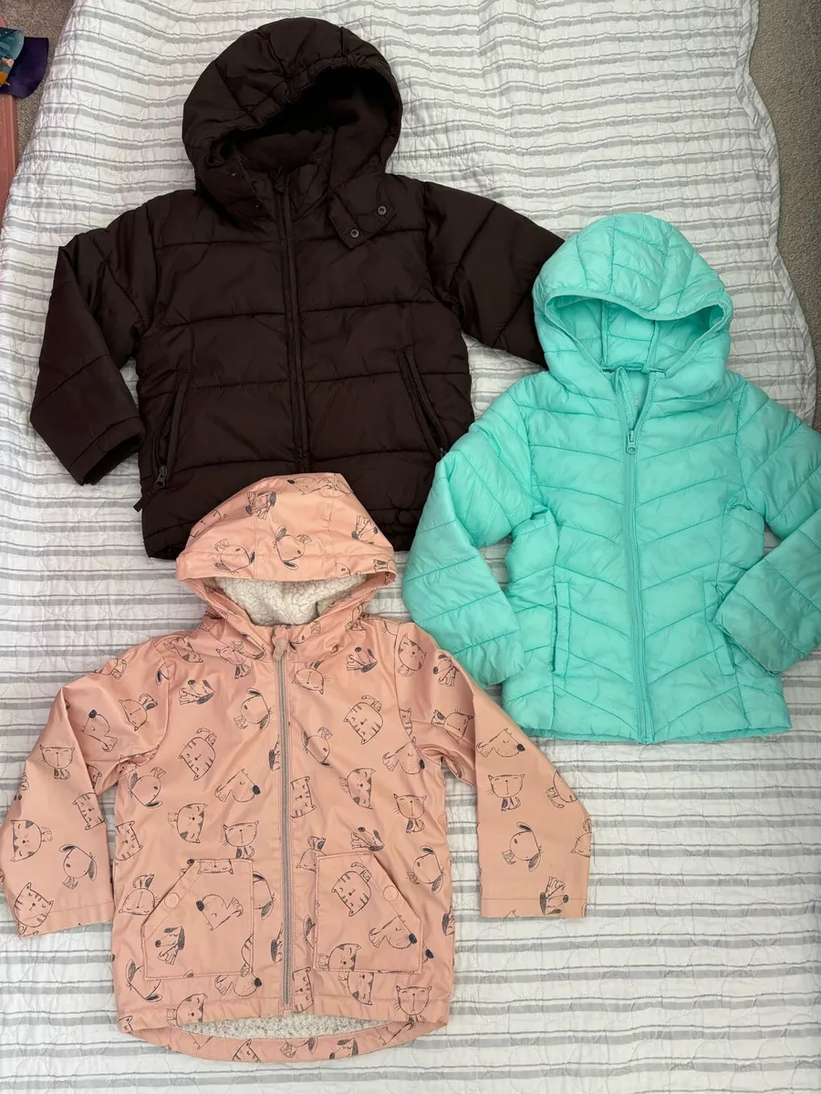 Girls bundle clothes 5-6 yrs - Image 4