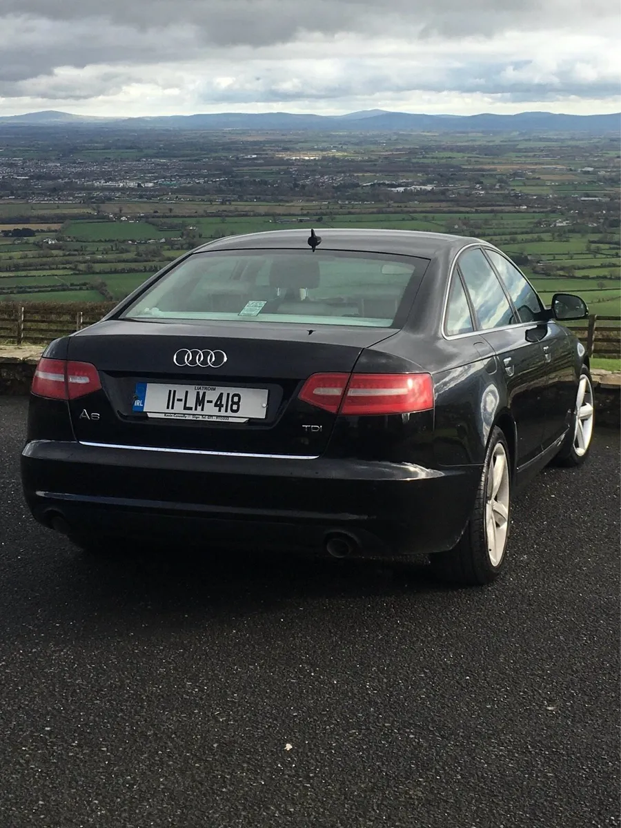 Car for breaking or repairing - Image 4