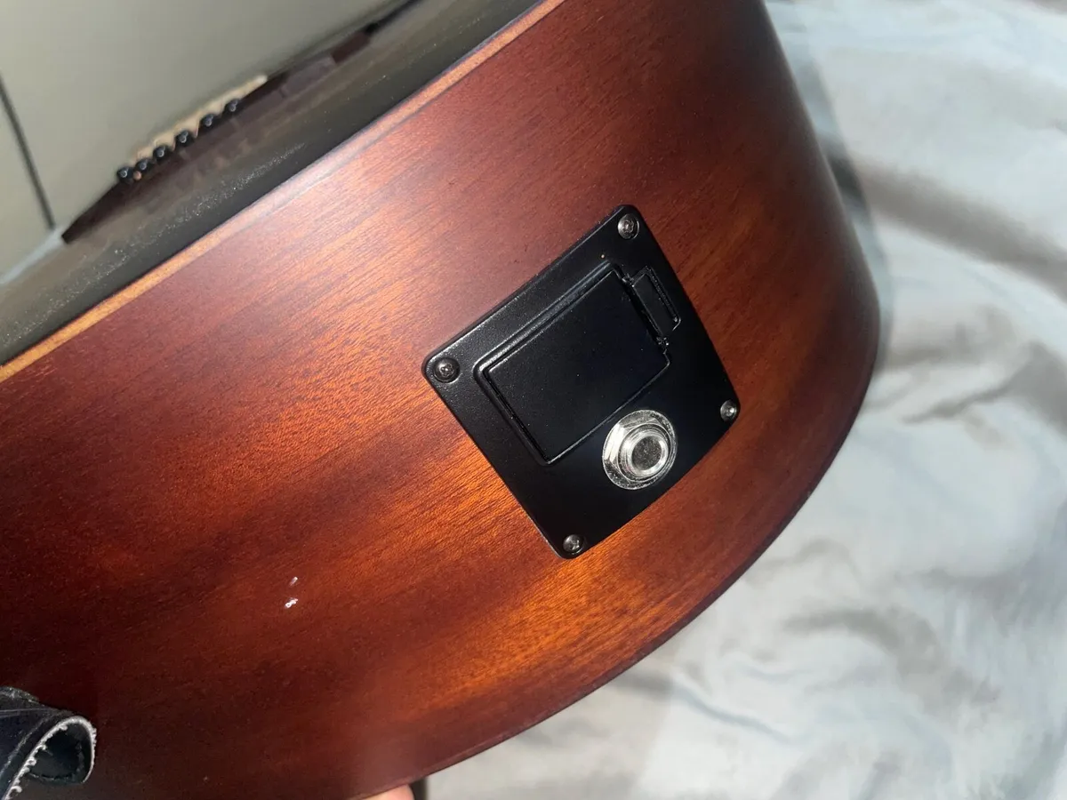 D’ANGELICO PREMIER BOWERY Electric Acoustic Guitar - Image 3