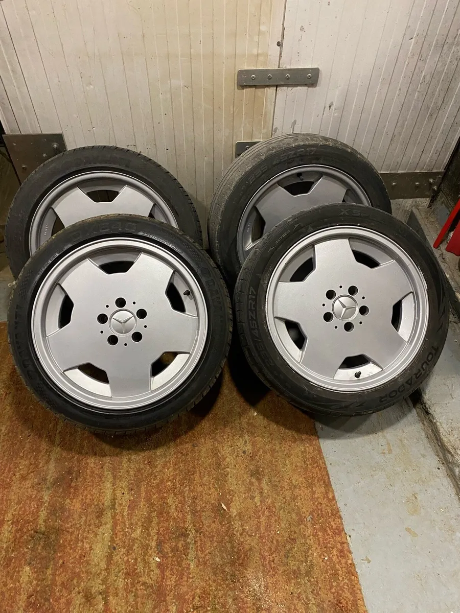Monoblock amg Mercedes alloys x4 - Image 1