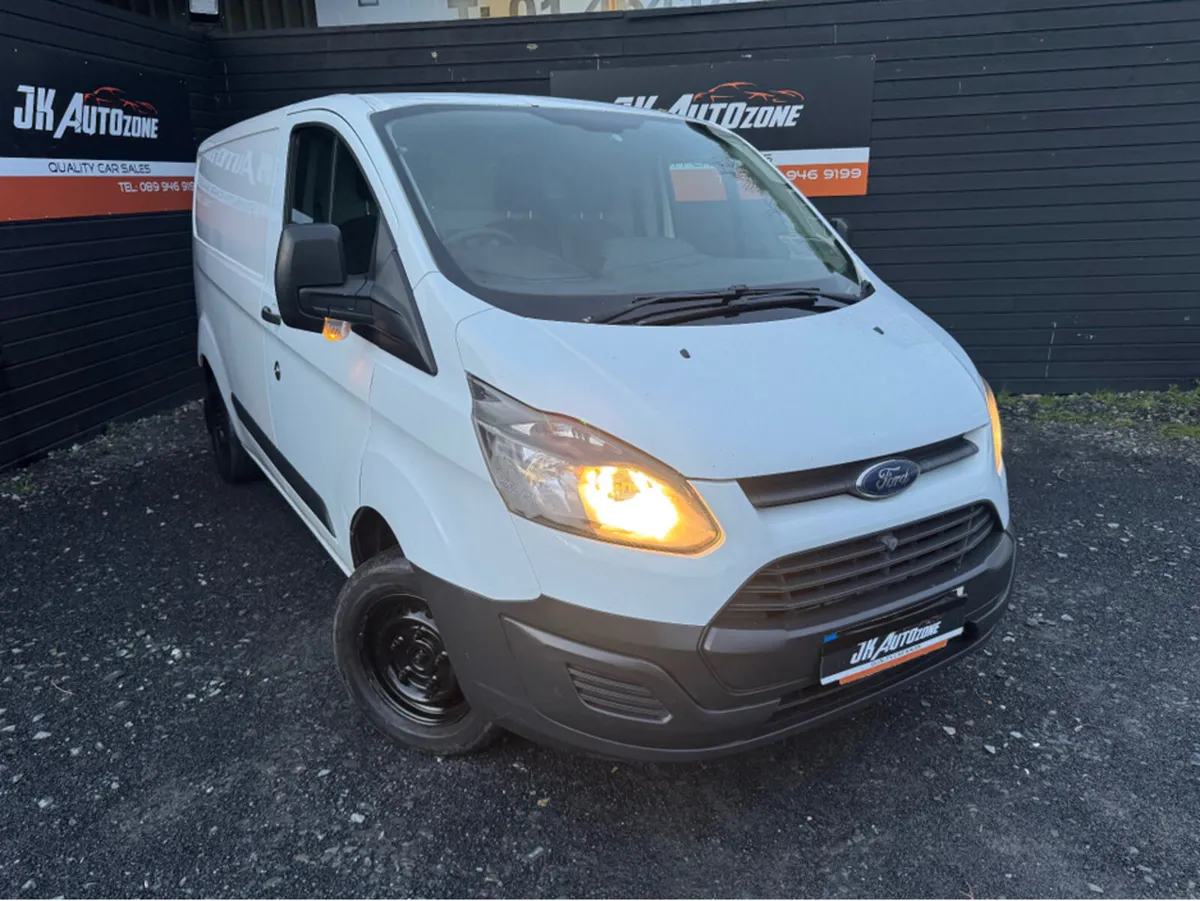 Ford Transit Custom 2.2 L3 250S 100PS LR - Image 1