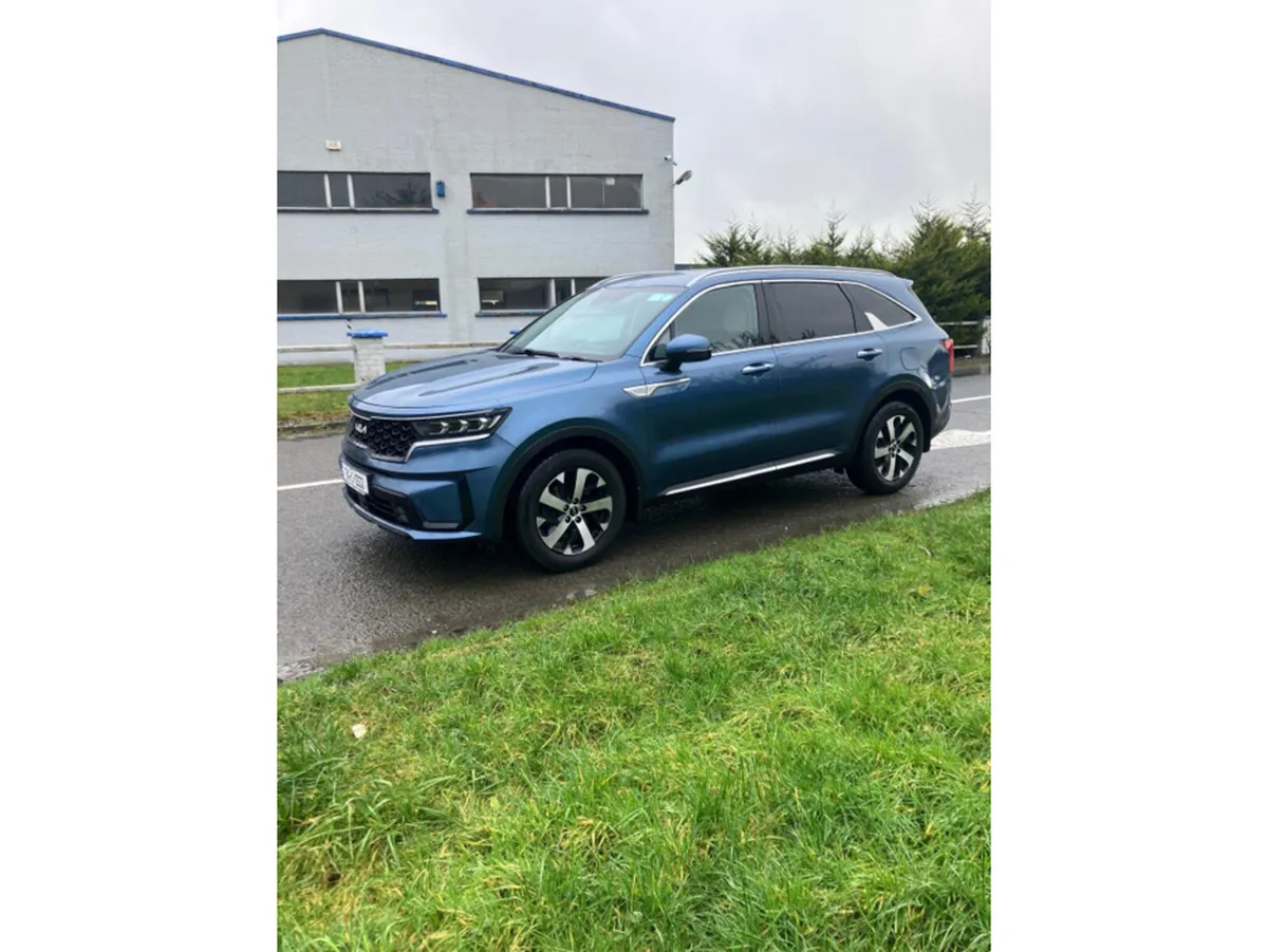 Kia Sorento K3 5DR AUTO - Image 3