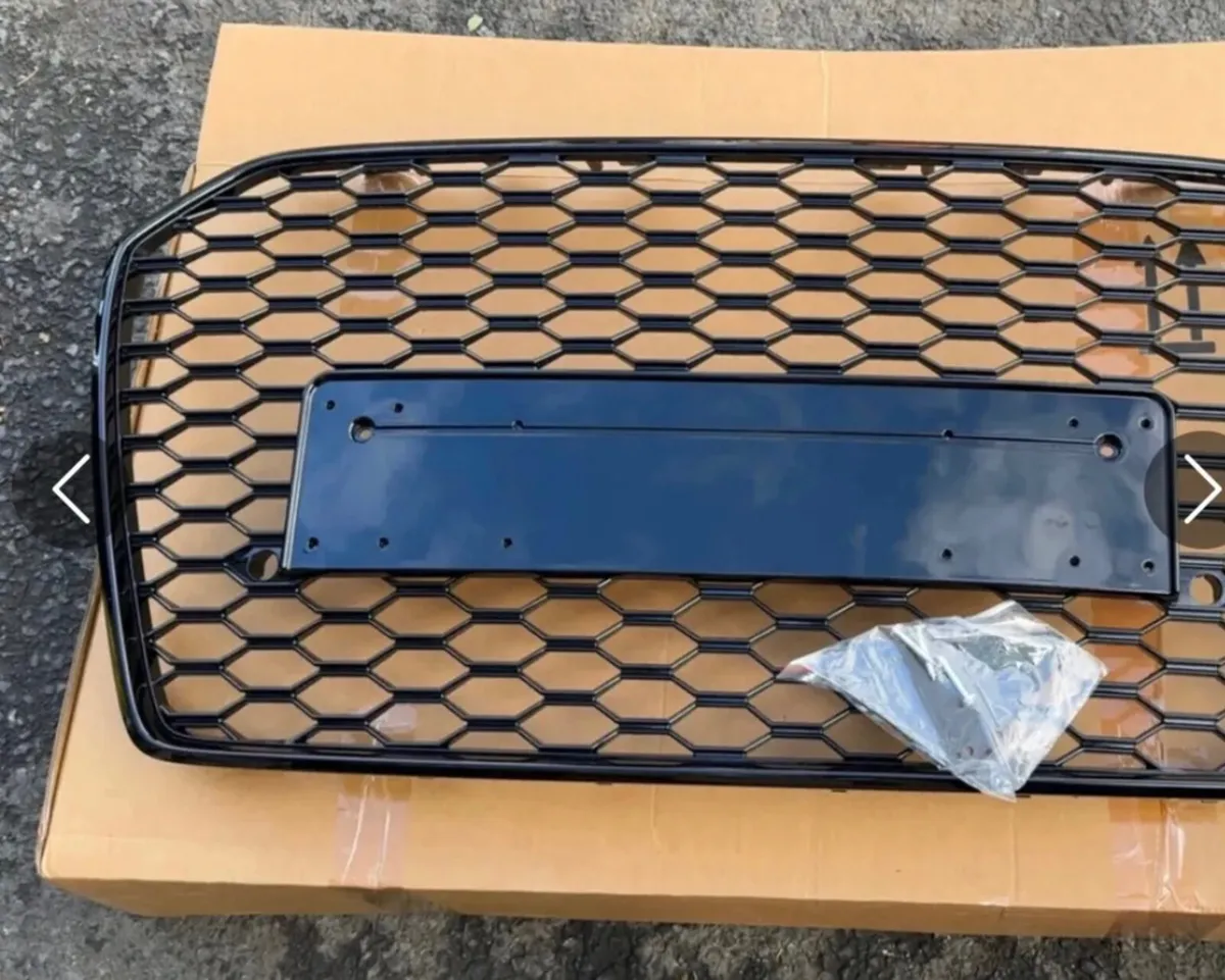 Upgrade your Audi front grill to honeycomb
