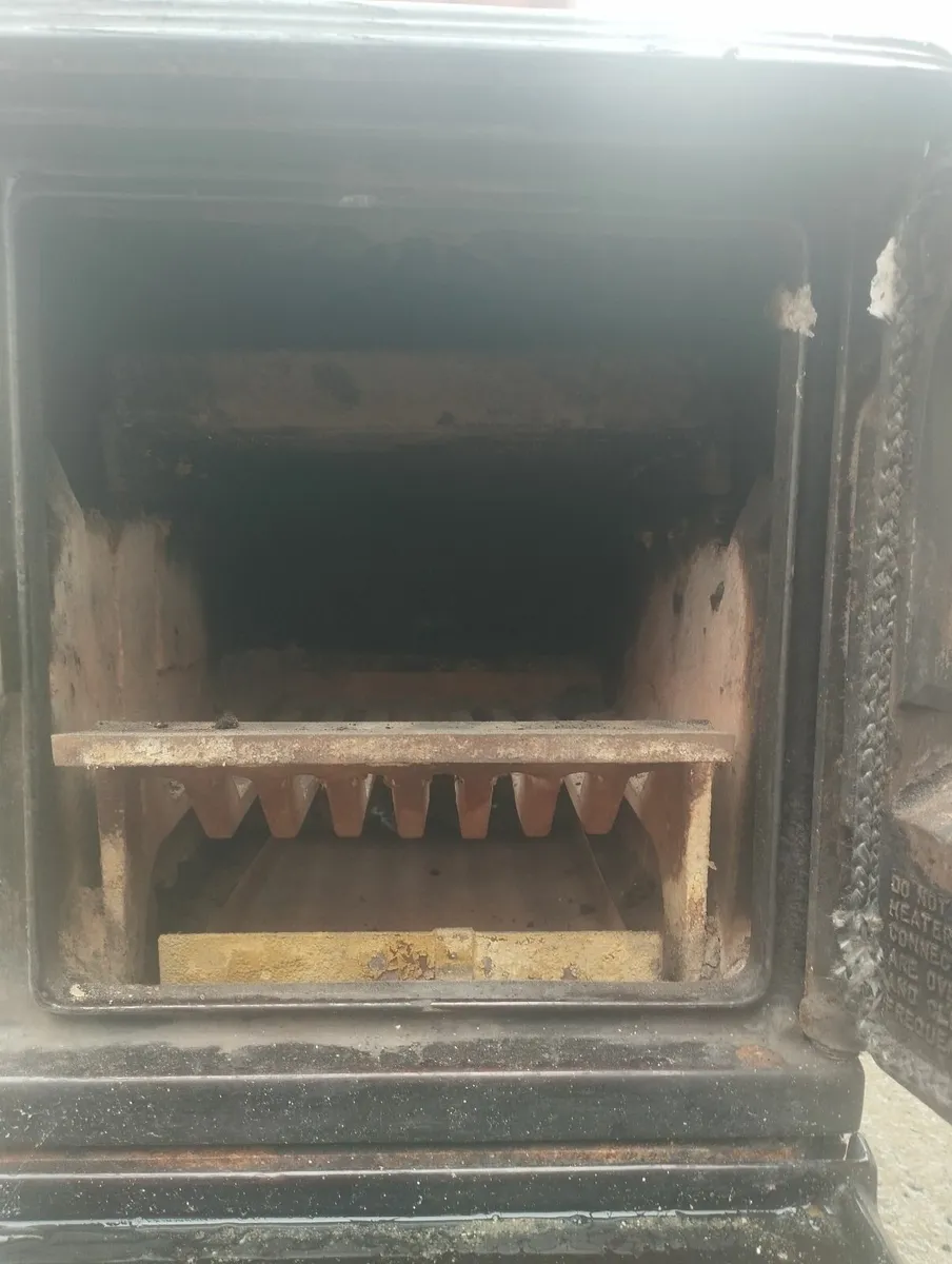 Stove - Image 4
