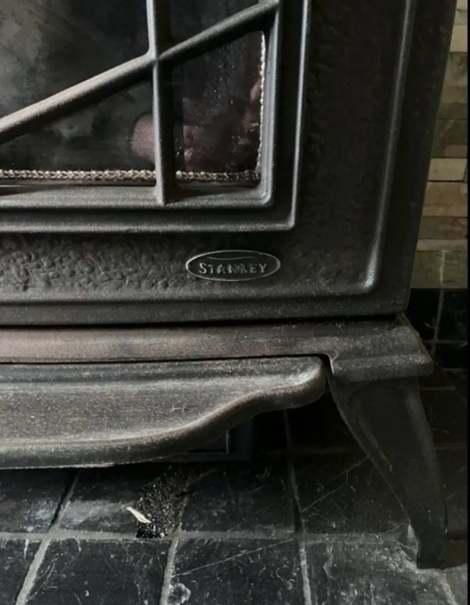 Stanley stove - Image 3