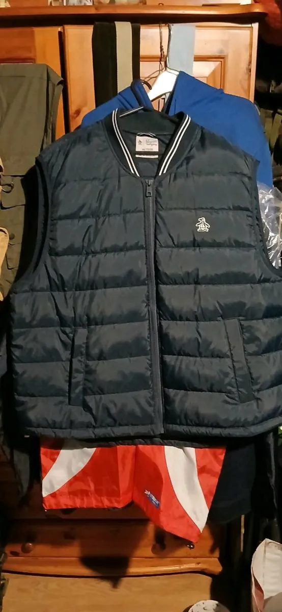 Penguin waistcoat - Image 1