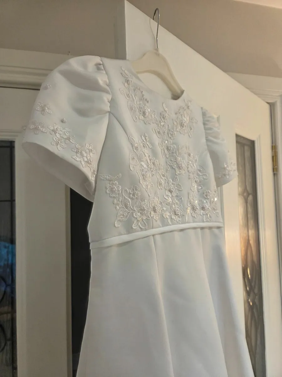 Beautiful Communion dress - Image 2
