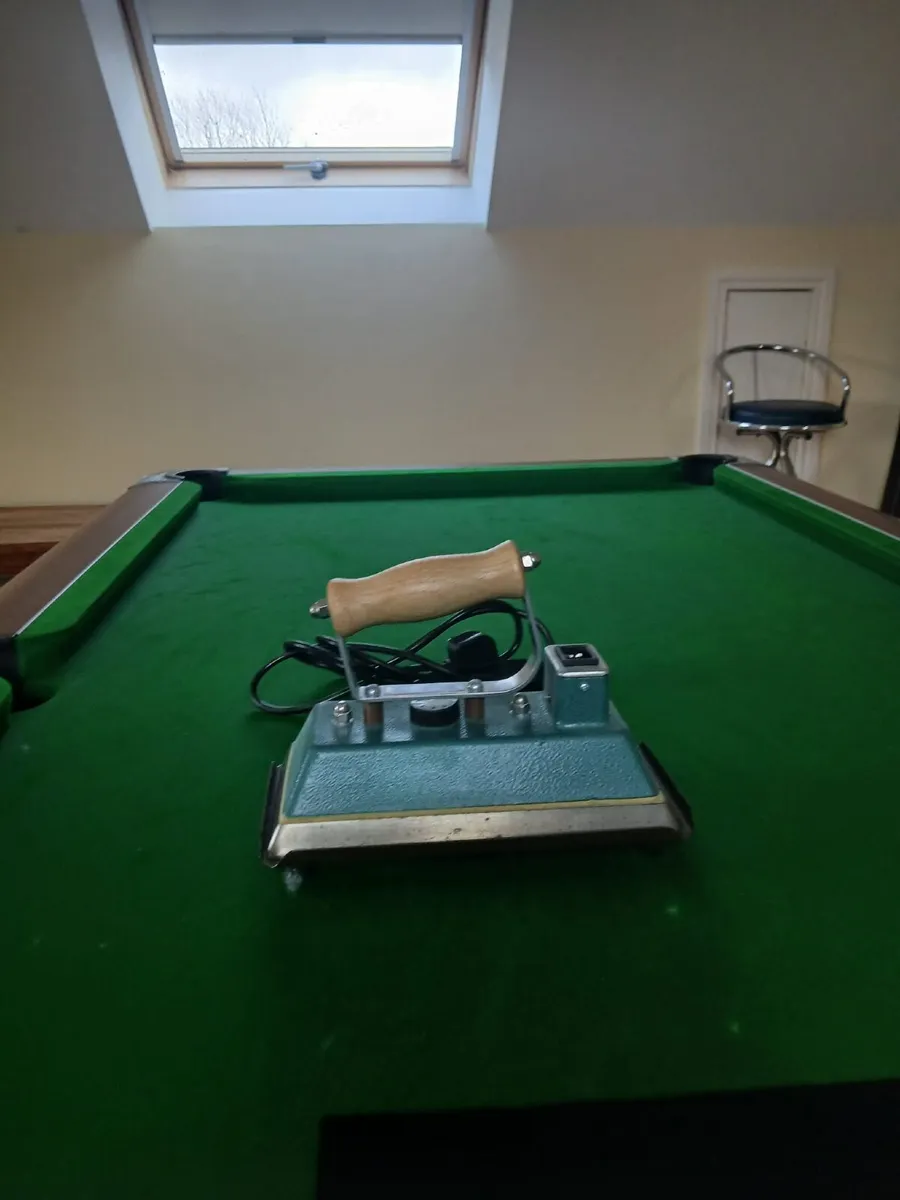 Pool Table - Image 4