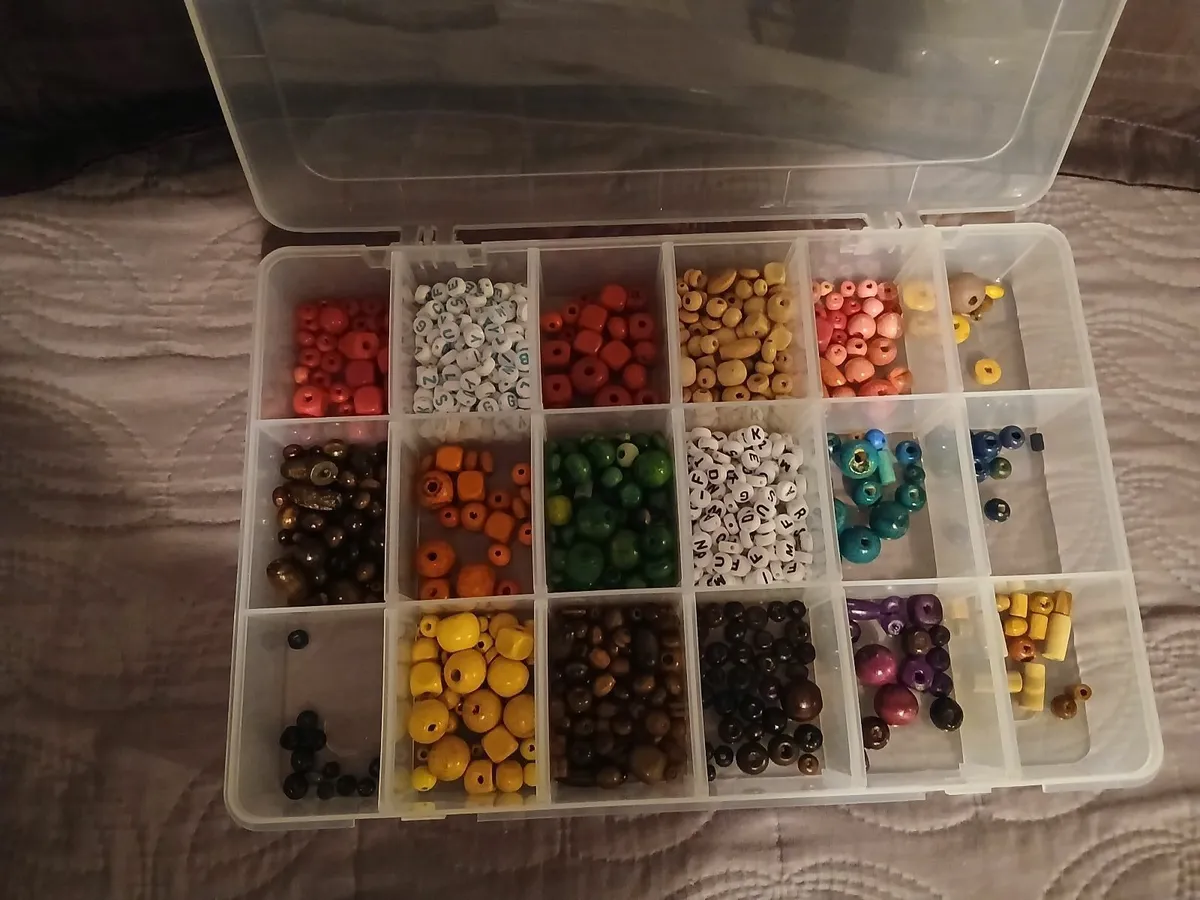 ARTS+CRAFTS  STORAGE BOX WITH BEADS - Image 3