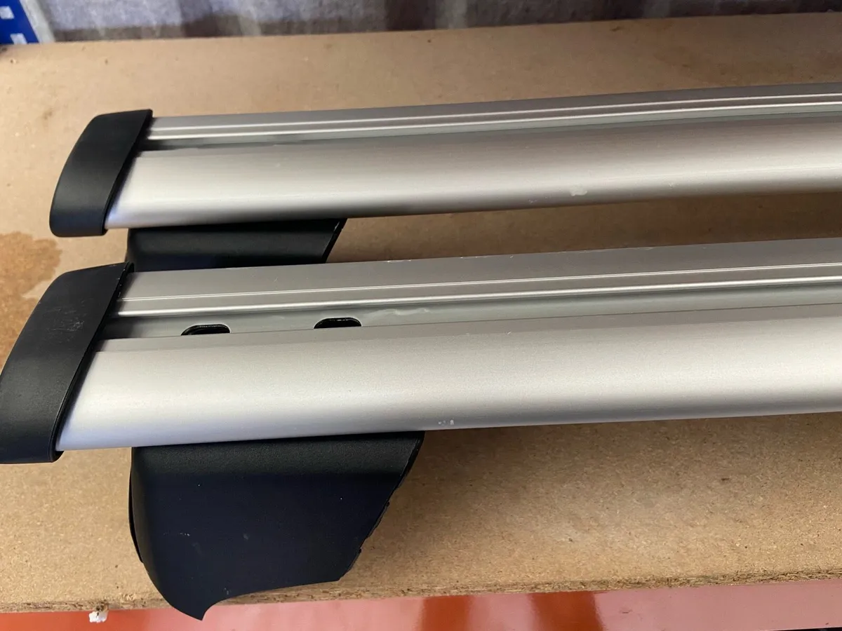 Audi Q7 roof bars - Image 3