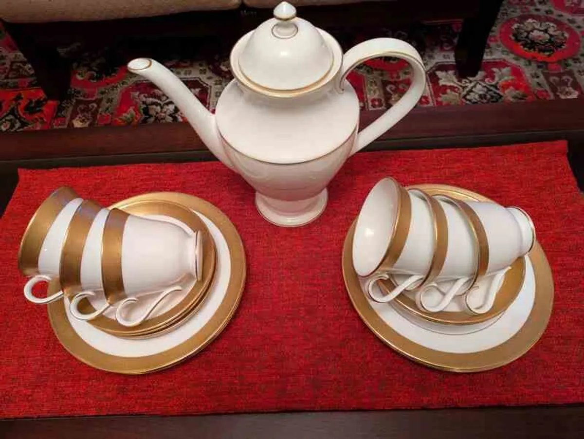 Waterford Fine English China - Image 1