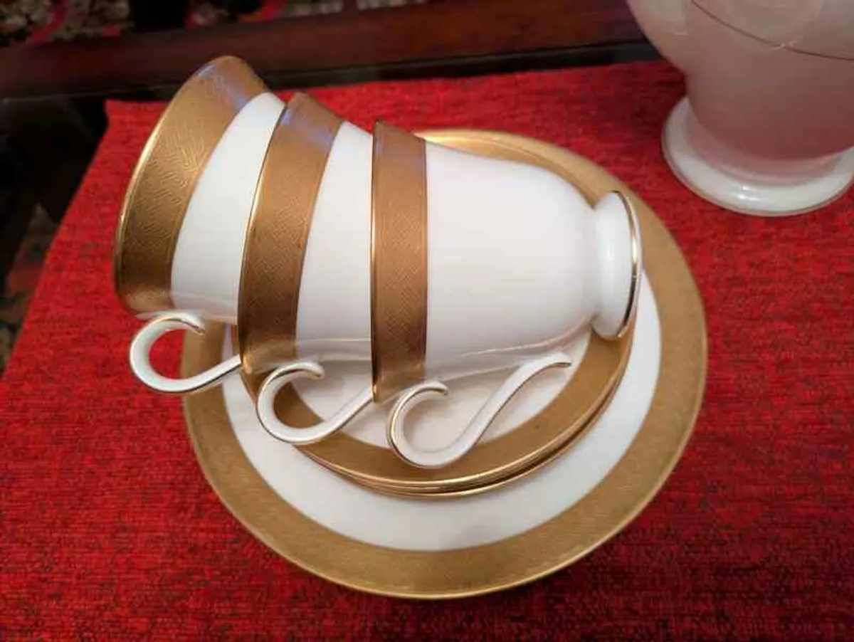 Waterford Fine English China - Image 2