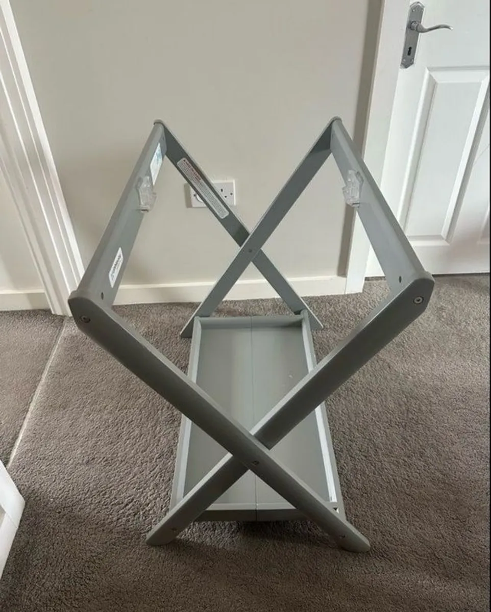 Uppababy Bassinet stand
