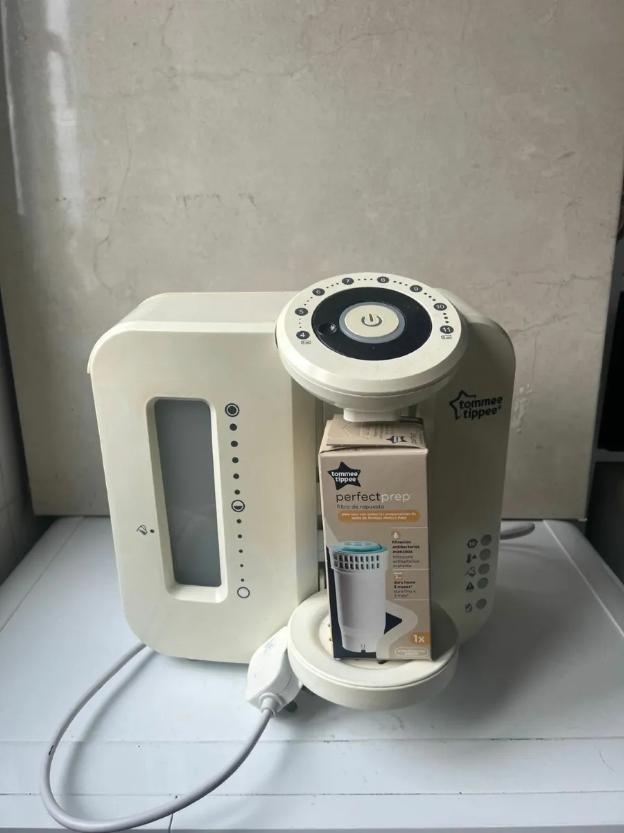 Tommee Tippee Perfect Prep bottle maker - Image 1