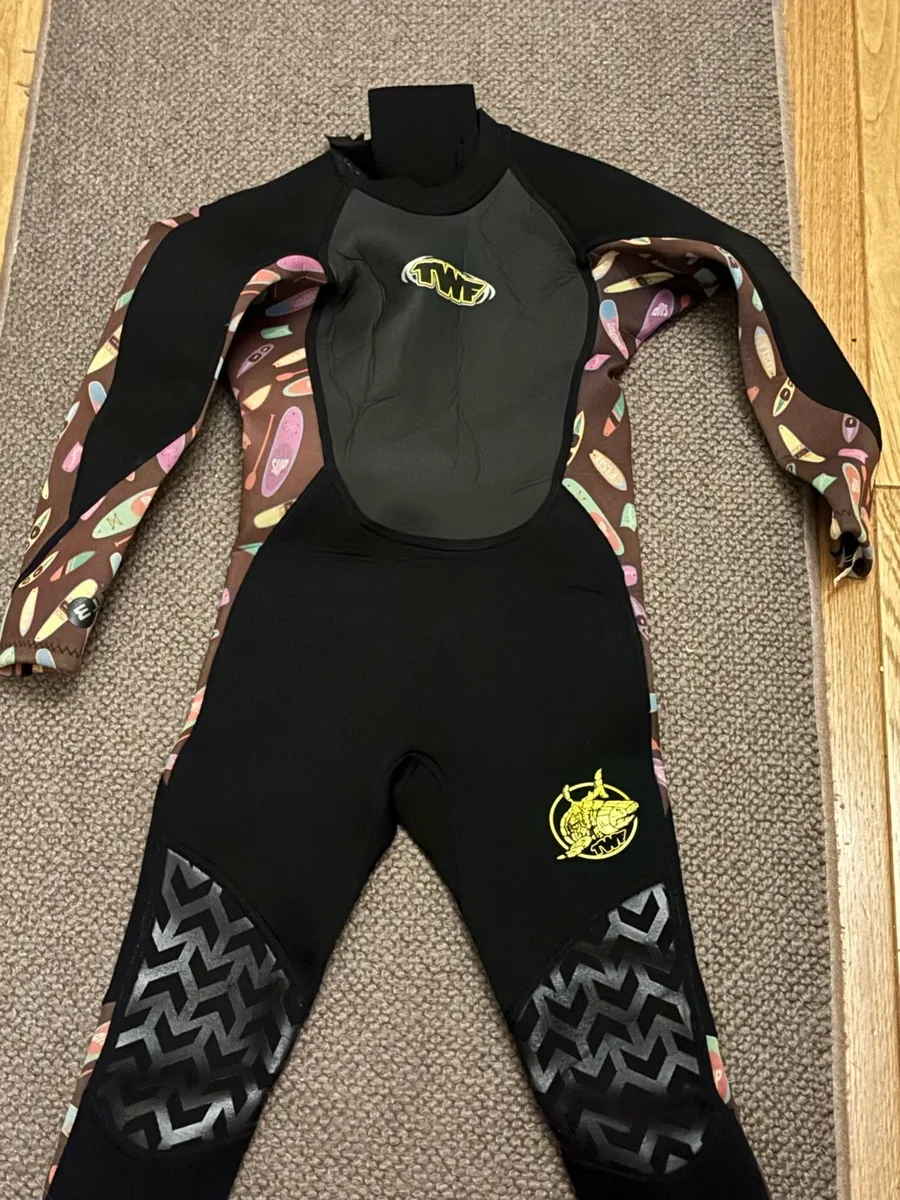 Kids Wetsuit - Image 1