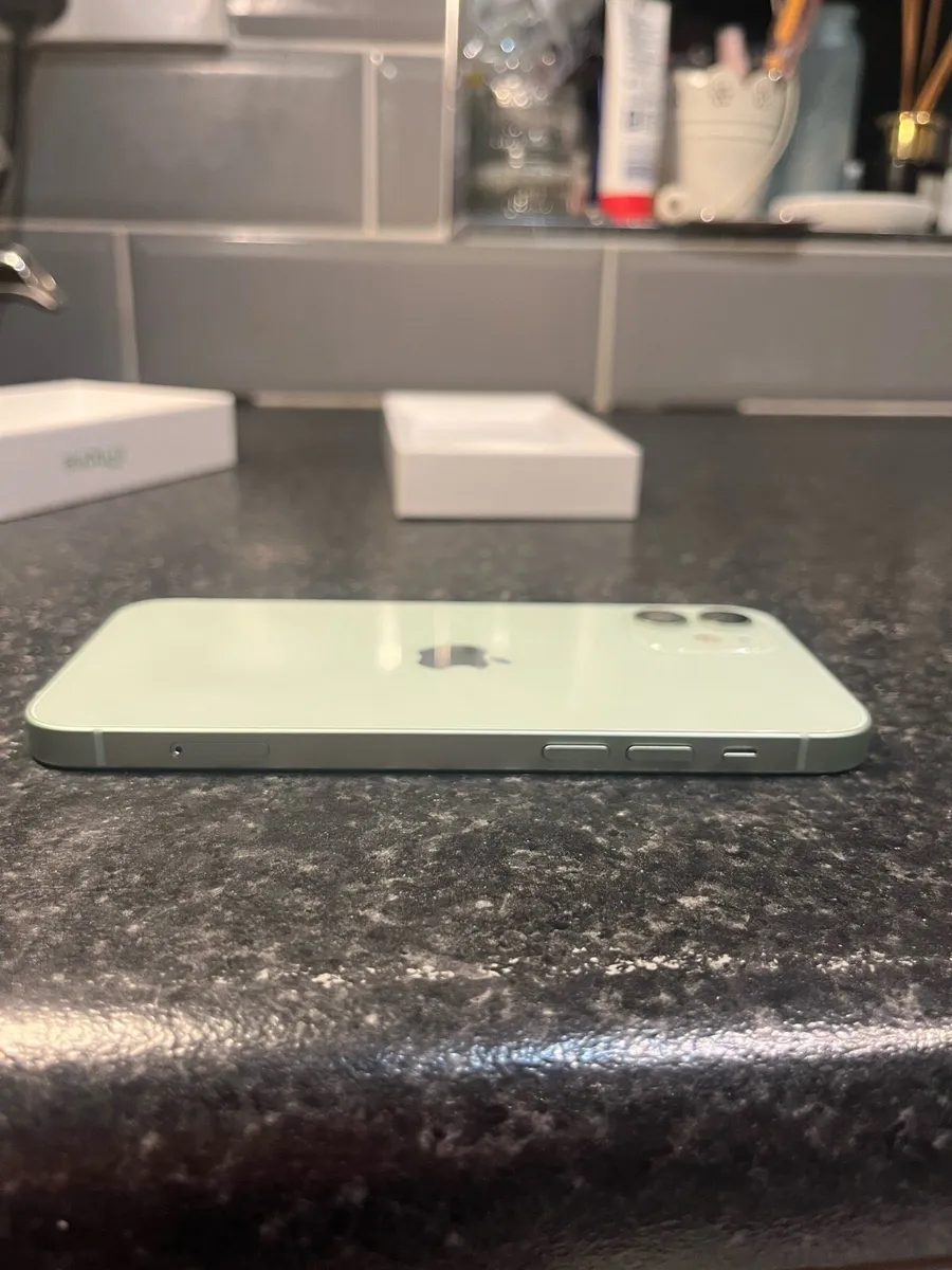 iPhone 12 Great condition - Image 3