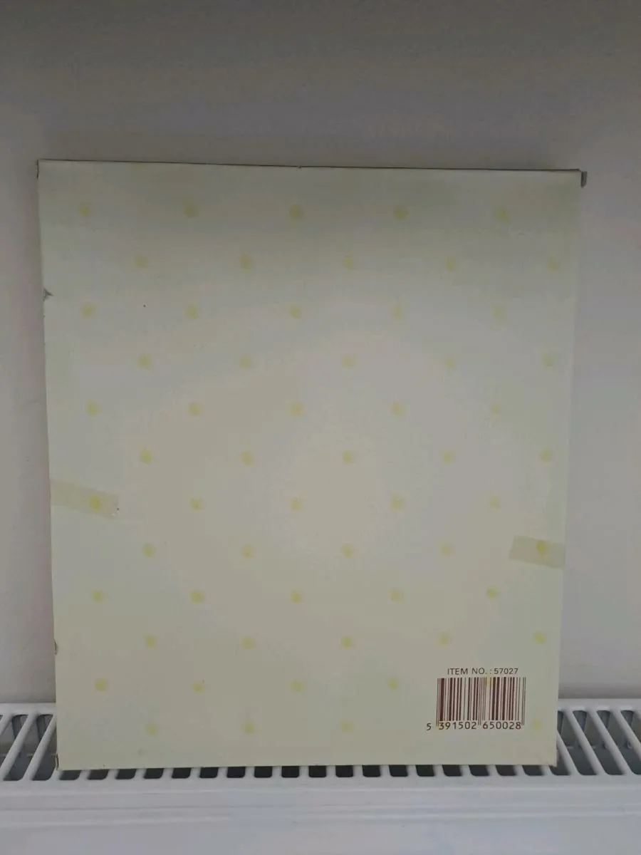 Fruit scene oil painting - Image 3