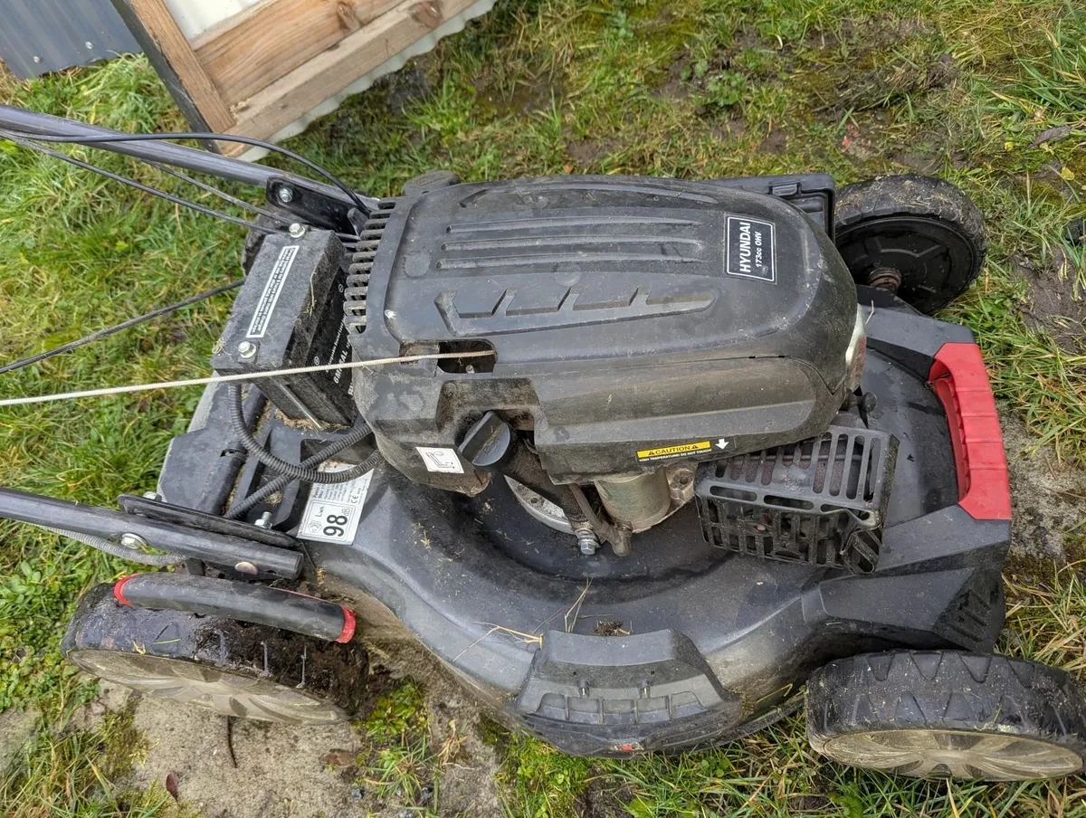 Lawn mower - Image 3