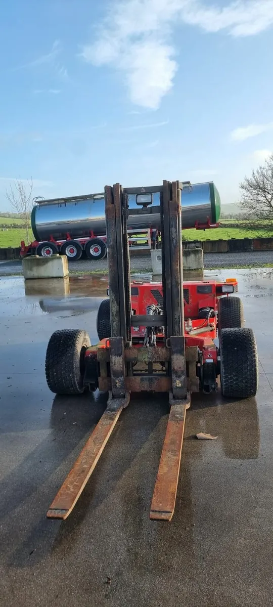 PALFINGER Forklift - Image 3