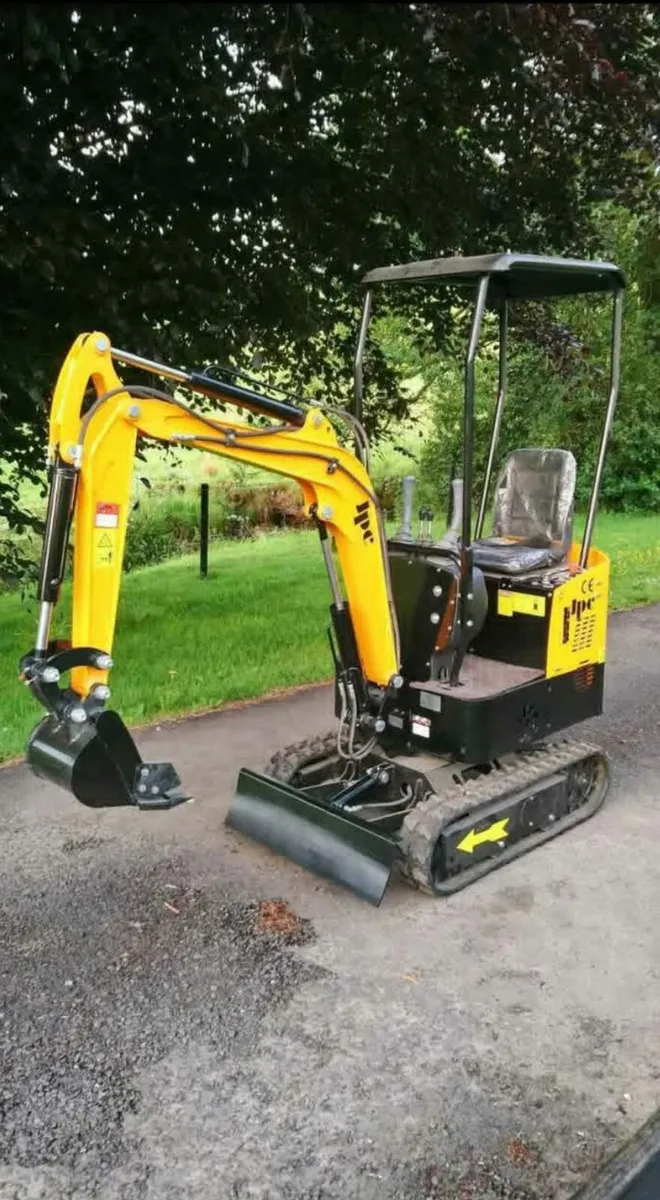 NEW JPC DIESEL MINI DIGGER - Image 1