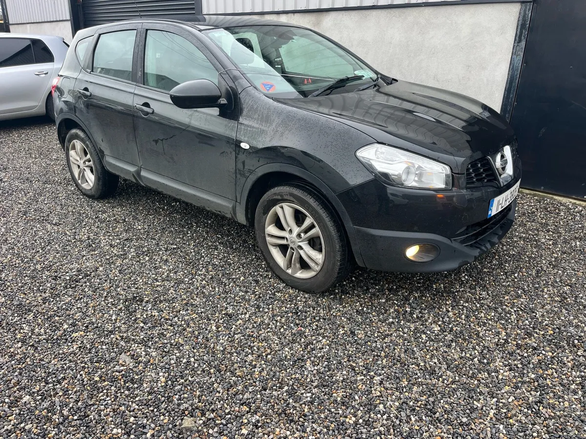 2011 Nissan Qashqai tax+nct - Image 1