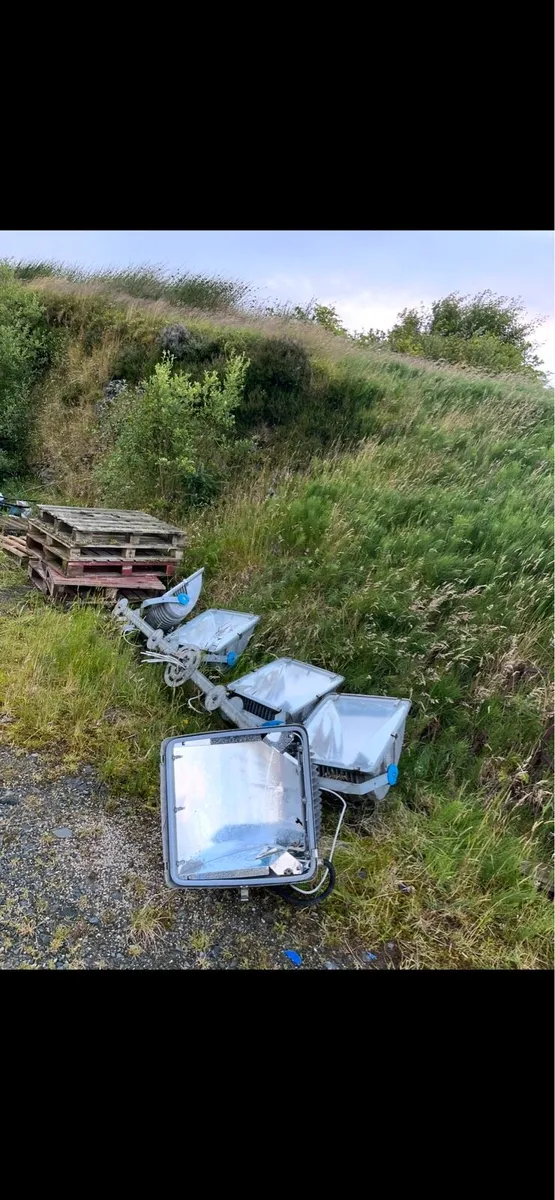 Flood lights - Image 4