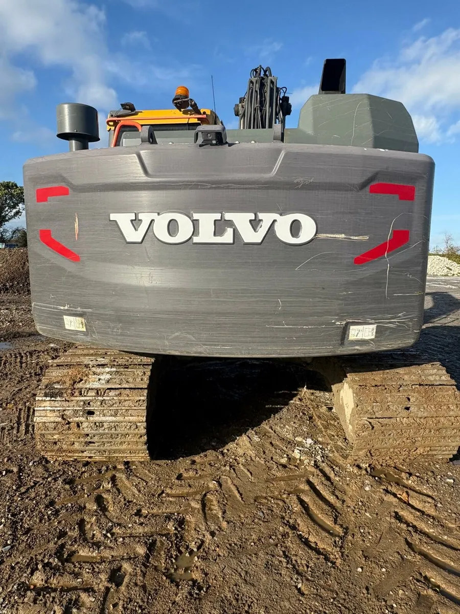 Volvo EC140EL - Image 4