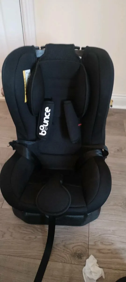 BOUNCE baby car seat - Image 1