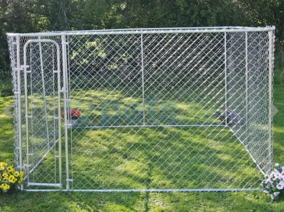 Dog pen/run - Image 1