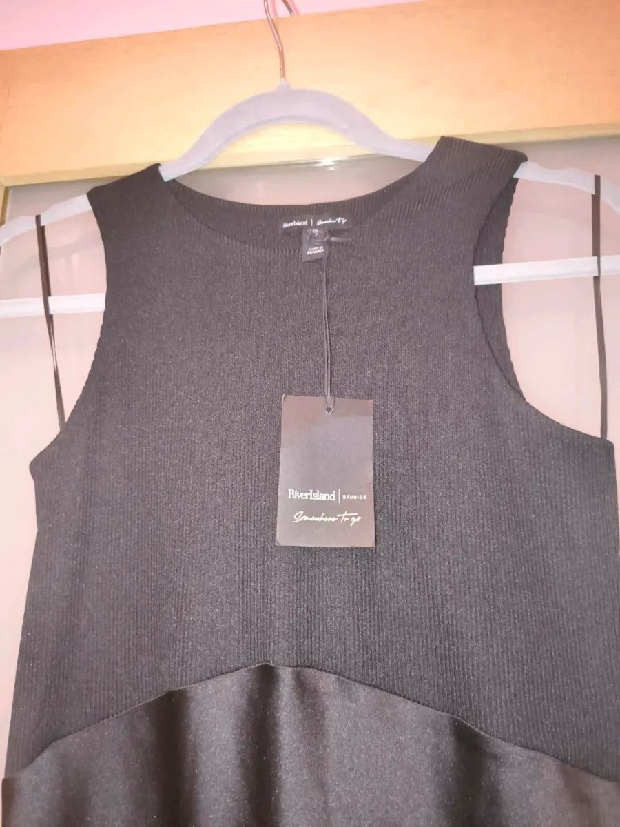 River island dress brand new with tags - Image 2