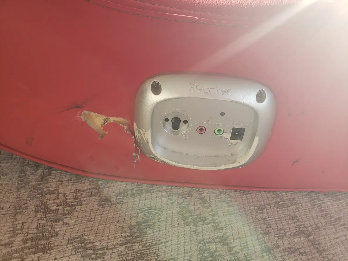 Rocker Gaming chair- free - Image 2