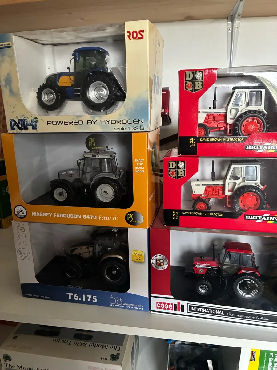 1:32 scale diecast farm models - Image 1