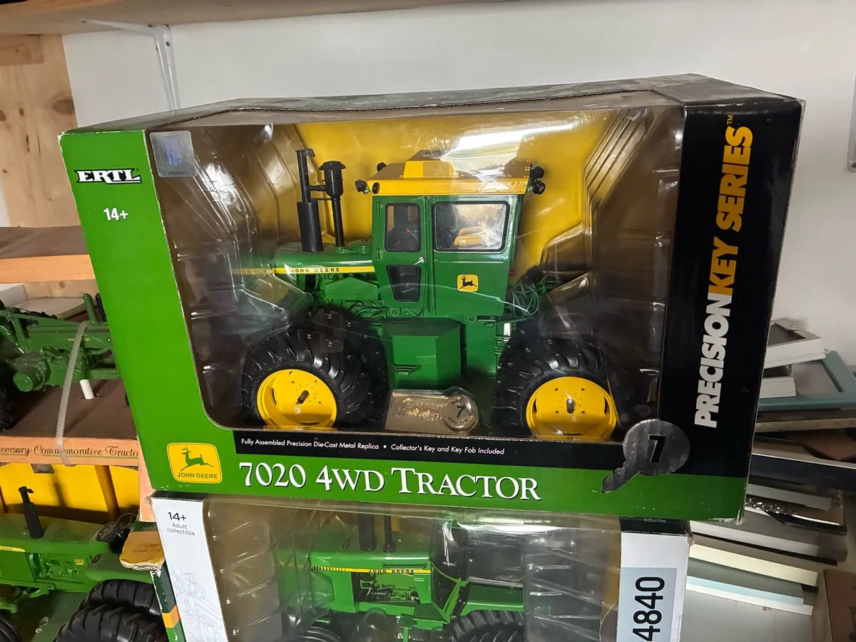 1:16 scale John Deere models - Image 1