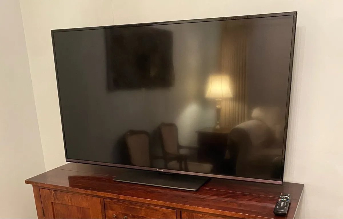Panasonic TV - Image 2