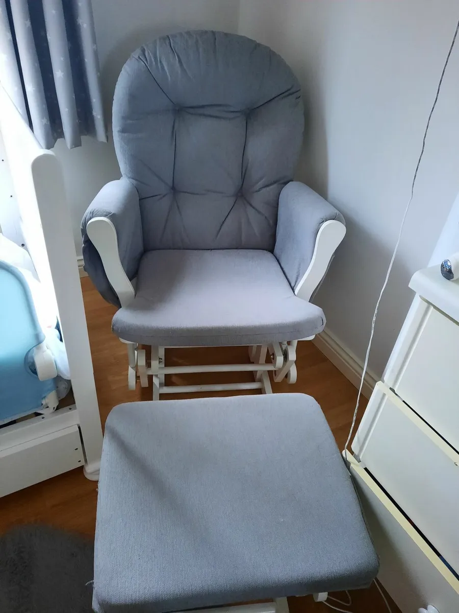Baby Rocking Chair - Image 2
