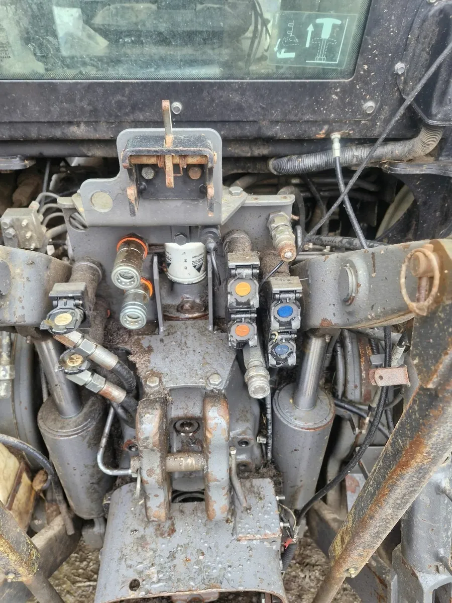 Valtra t 173 hi tech 2014 - Image 4