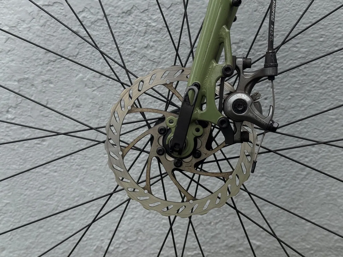 Genesis CDA20 disc gravel bike - Image 4