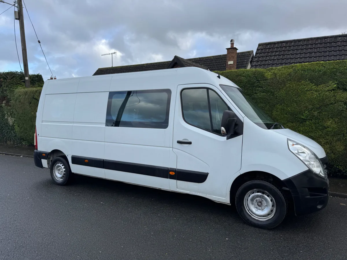 Renault Master Crewcab - Image 2