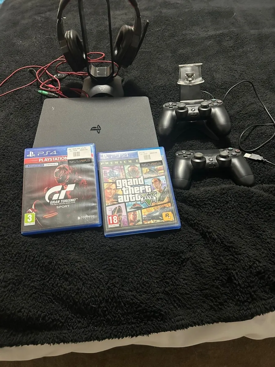 PlayStation with console, racer set and head set - Image 2