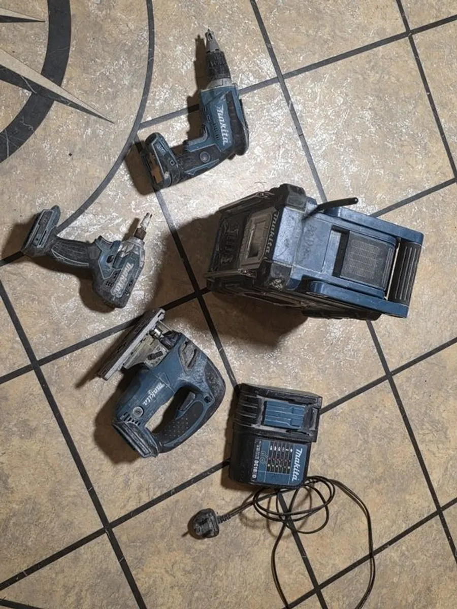 Bundle of Tools - Image 2