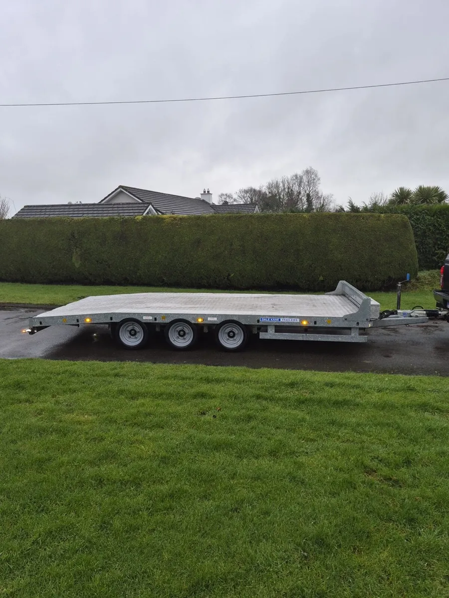 2023 Dale Kane Tri axle Trailer as new - Image 2
