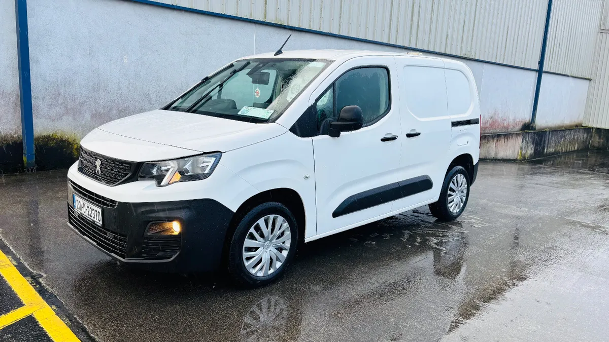 201 Peugeot Partner 1.6 100bhp Pro €9,450 + VAT - Image 1