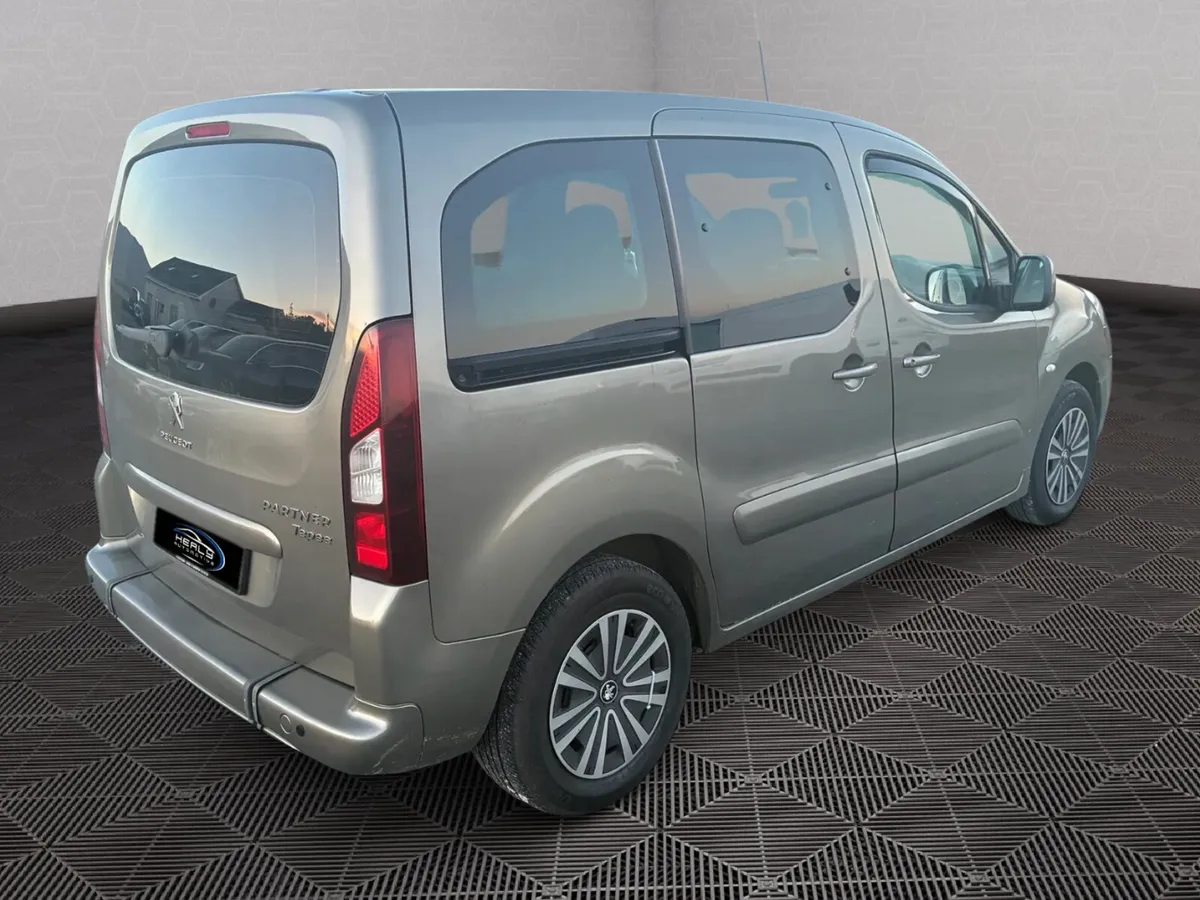 Peugeot Partner Wheelchair Assessable 1.6 HDI Tepe - Image 2