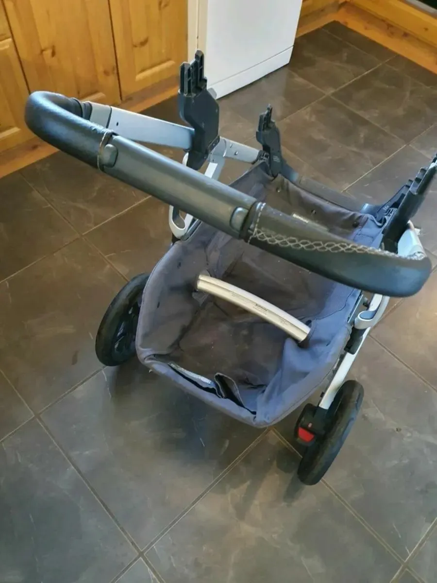 UPPAbaby Vista Double Pram/Buggy Set - Image 2
