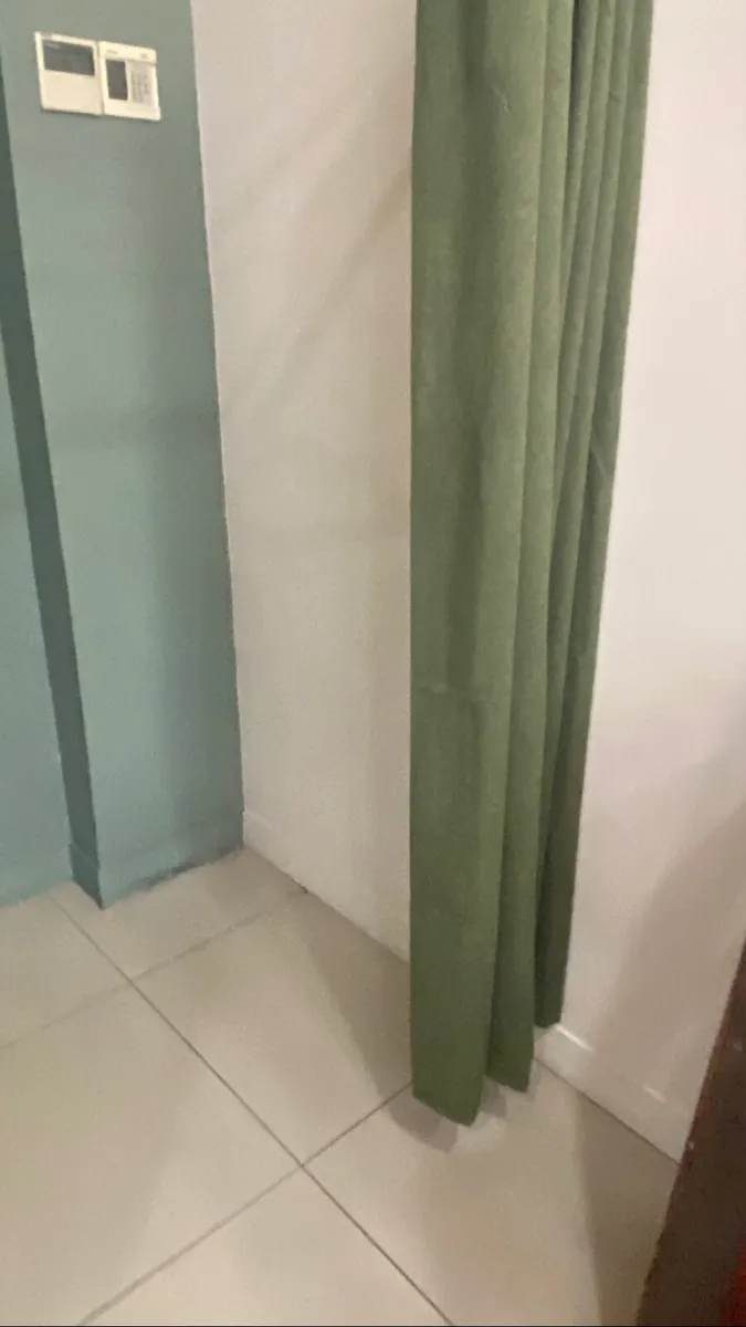 Shop fittings - Image 1