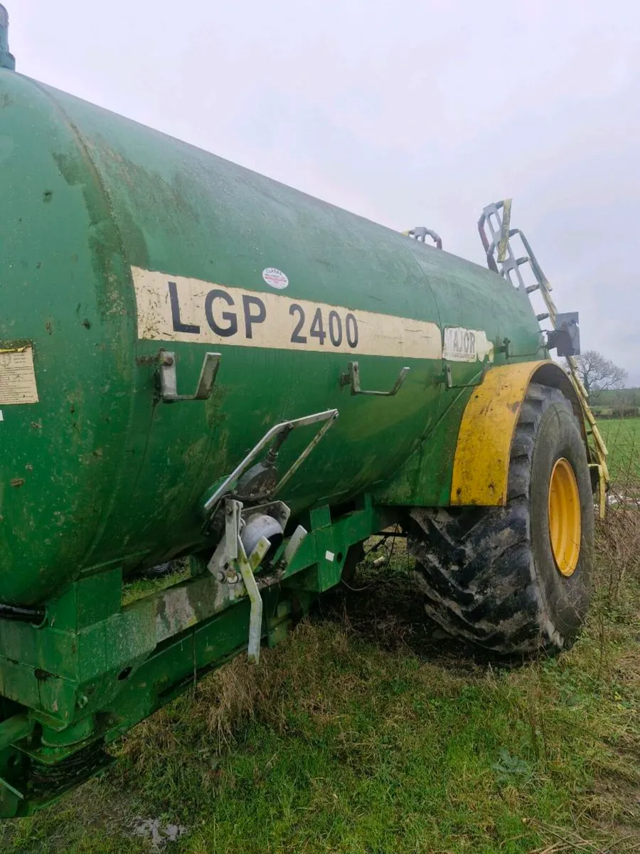 Slurry spread - Image 3